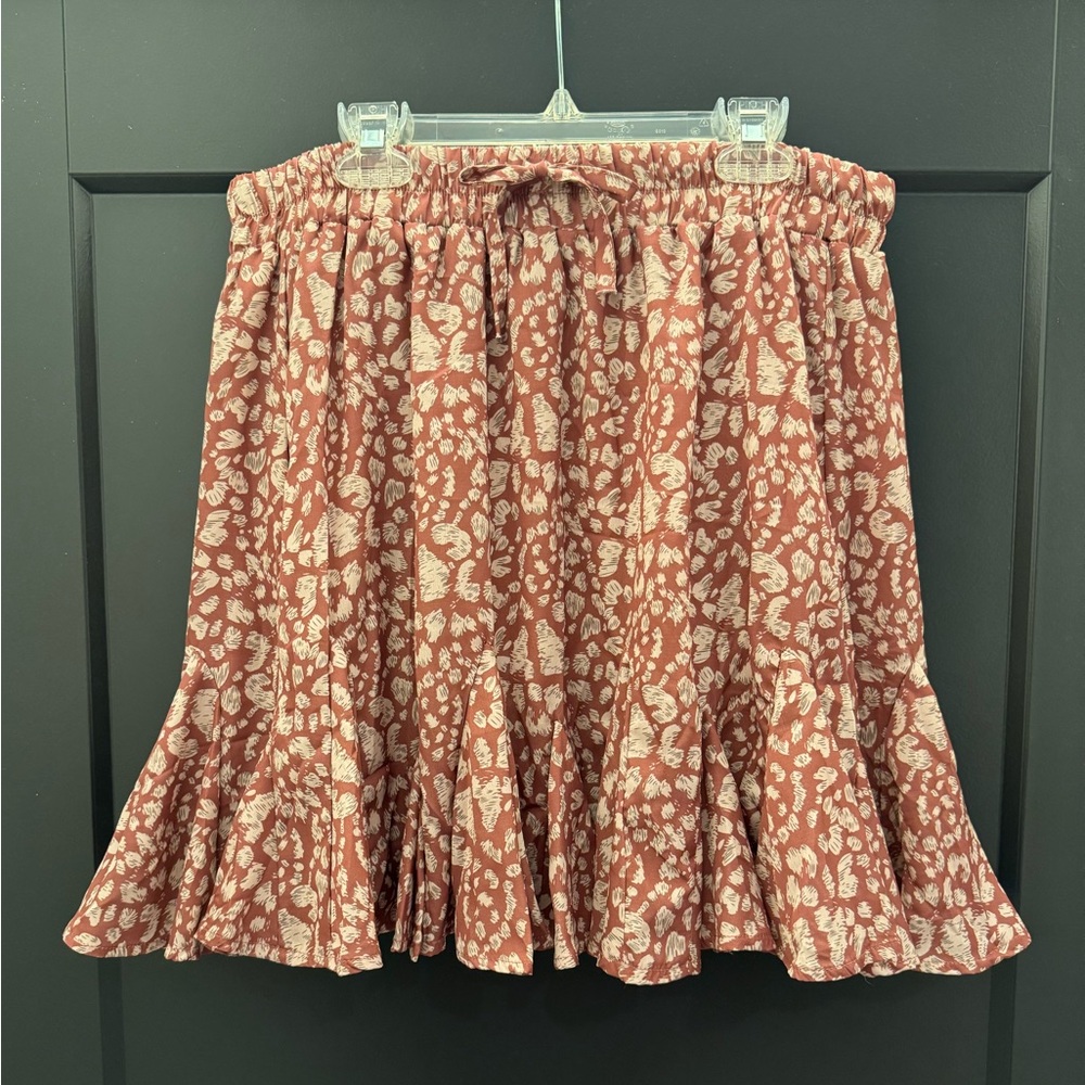 Women’s Wine Red Leopard Skirt (Size Large)